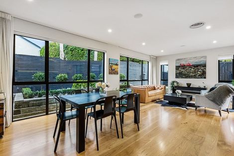 Photo of property in 34a Lyons Avenue, Murrays Bay, Auckland, 0630