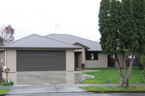 Photo of property in 23 Opawa Place, Terrace End, Palmerston North, 4410