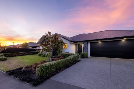 Photo of property in 8 Whincops Road, Halswell, Christchurch, 8025