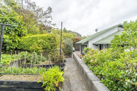 Photo of property in 9 Halswater Drive, Churton Park, Wellington, 6037