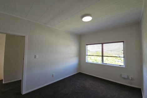 Photo of property in 4/18 Lambley Road, Titahi Bay, Porirua, 5022