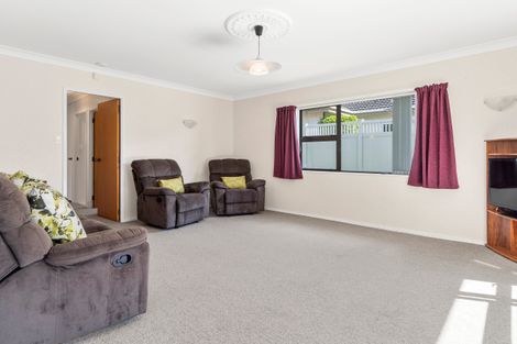 Photo of property in 19a Pooles Road, Greerton, Tauranga, 3112