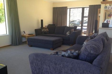 Photo of property in 5 Cresta Lane, Frankton, Queenstown, 9300