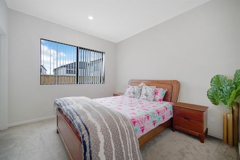 Photo of property in 47 Drumbuoy Drive, Flat Bush, Auckland, 2019