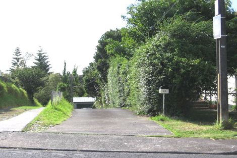 Photo of property in 82 Verran Road, Birkdale, Auckland, 0626