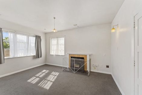 Photo of property in 118 Radley Street, Woolston, Christchurch, 8023