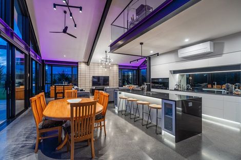 Photo of property in 112 Ti Kouka Crescent, Matarangi, Whitianga, 3592