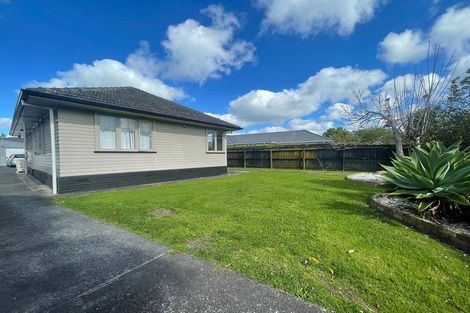 Photo of property in 31 Durham Street, Te Atatu Peninsula, Auckland, 0610