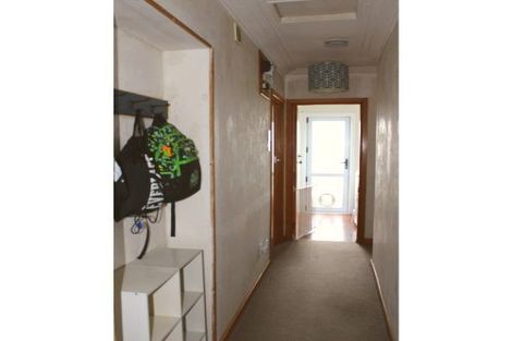 Photo of property in 102 Centennial Avenue, Helensburgh, Dunedin, 9010