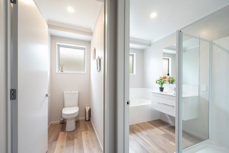 Photo of property in 11 Les Wakefield Road, Mapua, 7005