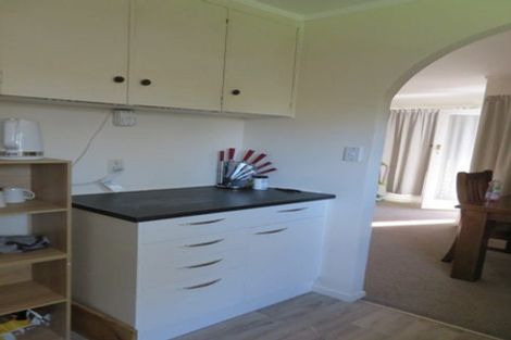 Photo of property in 2/17 Waimahia Avenue, Weymouth, Auckland, 2103