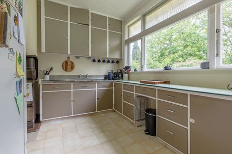 Photo of property in 36 Riverdale Road, Dannevirke, 4930