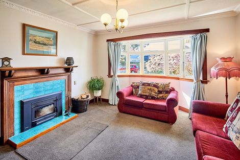 Photo of property in 30 Cudby Street, Woburn, Lower Hutt, 5011