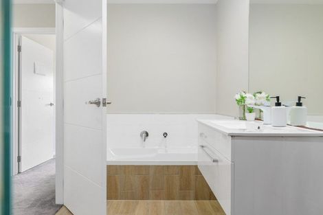 Photo of property in 29b Shrule Place, Huntington, Hamilton, 3210