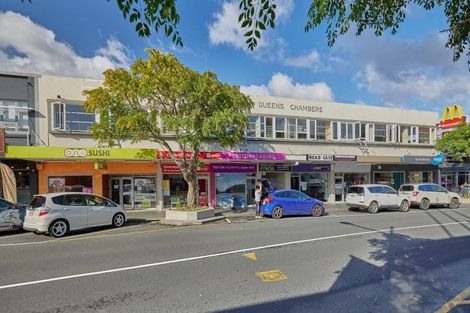 Photo of property in Queens Chambers, 204/220 Main Street, Upper Hutt, 5018