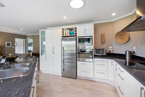 Photo of property in 195 Rangitane Road, Kerikeri, 0294