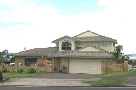 Photo of property in 45 Renoir Street, West Harbour, Auckland, 0618