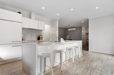 Photo of property in 7 Raiha Street, Papamoa Beach, Papamoa, 3118