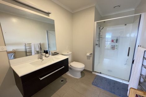 Photo of property in 16 Oioi Road, Hobsonville, Auckland, 0616