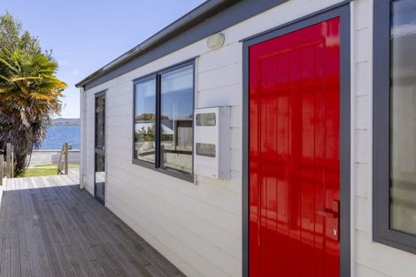 Photo of property in 1/202 Lake Terrace, Waipahihi, Taupo, 3330