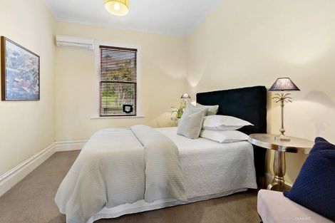 Photo of property in 38 Todman Street, Brooklyn, Wellington, 6021