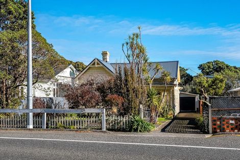 Photo of property in 240 Muritai Road, Eastbourne, Lower Hutt, 5013