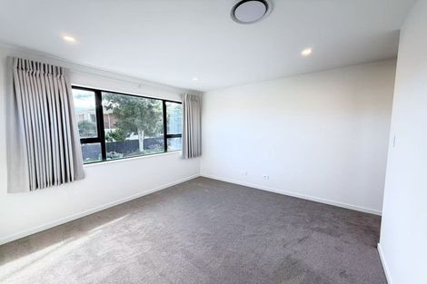 Photo of property in 12a Gordon Avenue, Milford, Auckland, 0620