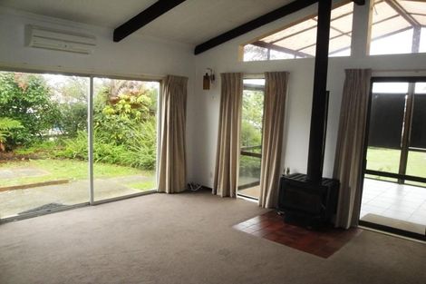 Photo of property in 14 Callender Terrace, Paraparaumu Beach, Paraparaumu, 5032
