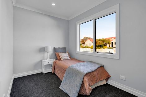 Photo of property in 20a Maple Crescent, Whalers Gate, New Plymouth, 4310