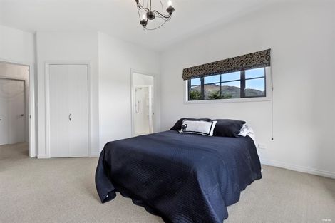 Photo of property in 6 Charles Court, Lake Hawea, Wanaka, 9382