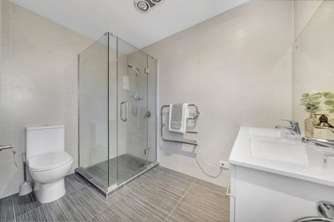 Photo of property in 29 Midhurst Avenue, Henderson, Auckland, 0612