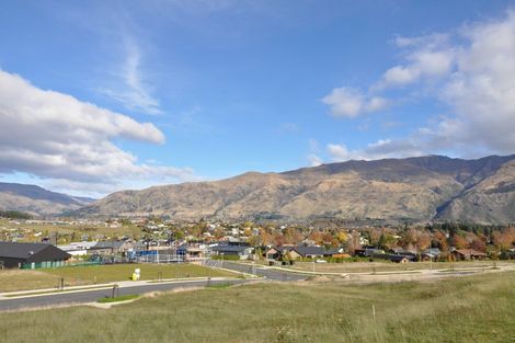 Photo of property in 3 Tuohy Lane, Wanaka, 9305