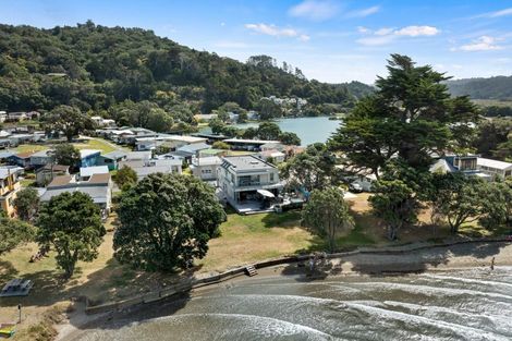 Photo of property in 28 The Strand, Waiwera, Orewa, 0994