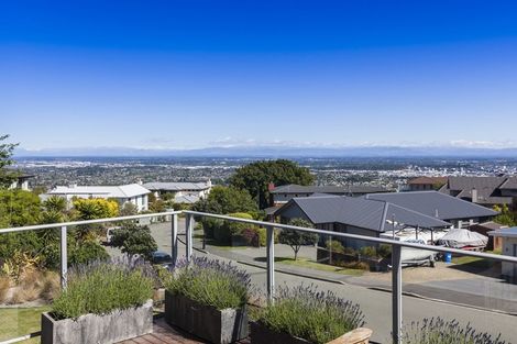 Photo of property in 16 Kenmure Drive, Huntsbury, Christchurch, 8022