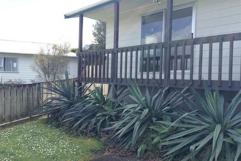 Photo of property in 71 Ross Street, Onerahi, Whangarei, 0110