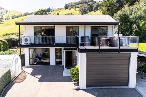 Photo of property in 3 Silverbirch Lane, Duvauchelle, 7581