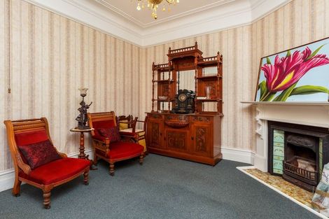 Photo of property in 30 Rhodes Street, Waimate, 7924