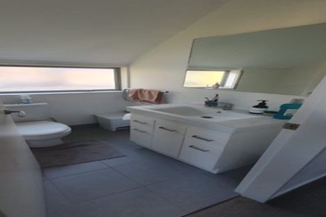 Photo of property in 4/63 Darlington Road, Miramar, Wellington, 6022