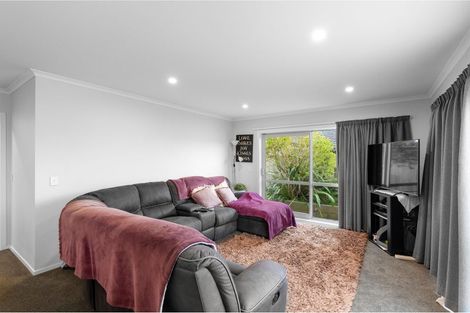 Photo of property in 11a Saxton Street, Levin, 5510