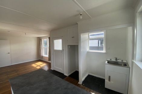 Photo of property in 40 Lister Crescent, Maraenui, Napier, 4110