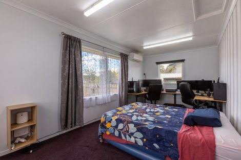 Photo of property in 46 Hospital Street, Dannevirke, 4930