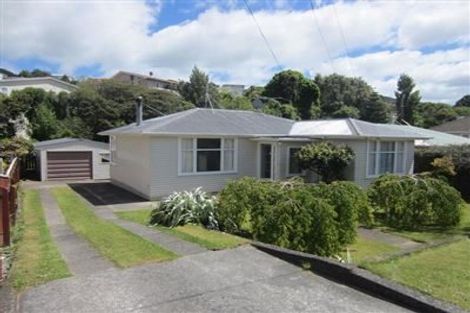Photo of property in 50 Redwood Avenue, Tawa, Wellington, 5028