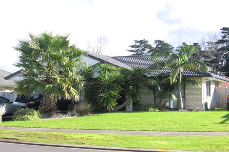 Photo of property in 8 Magee Place, East Tamaki Heights, Auckland, 2016