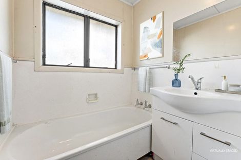 Photo of property in 162 Queen Street, Pukekohe, 2120