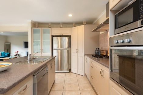 Photo of property in 30 Tuihana Drive, Papamoa Beach, Papamoa, 3118