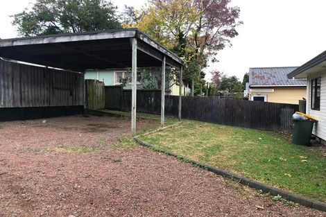 Photo of property in 21 Seabrook Avenue, New Lynn, Auckland, 0600