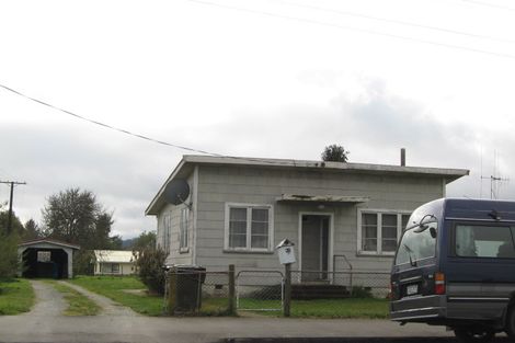 Photo of property in 81 Waller Street, Murchison, 7007