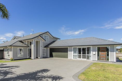 Photo of property in 87 Beatty Road, Pukekohe, 2120