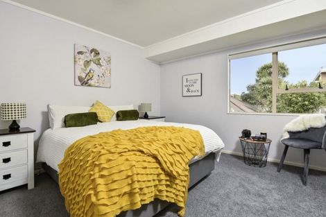 Photo of property in 253b Royal Road, Massey, Auckland, 0614