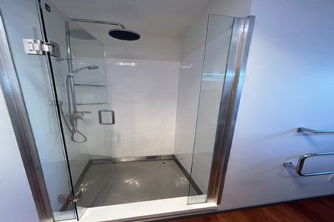 Photo of property in 6 Randolph Road, Crofton Downs, Wellington, 6035